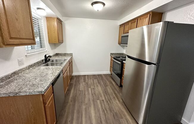 2 beds, 1 bath, $1,600, Unit 3277 W. 9th Ct. #A