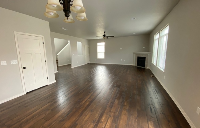 Four Bedroom Three Bath in Southridge!