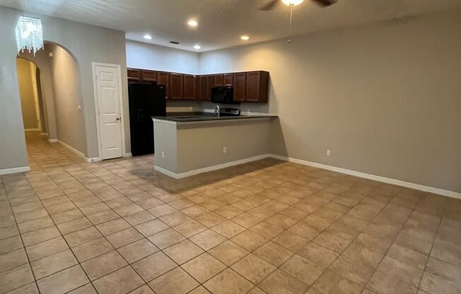 3 beds, 2 baths, $2,095