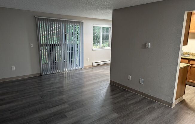 1 bed, 1 bath, 660 sqft, $1,525, Unit D105