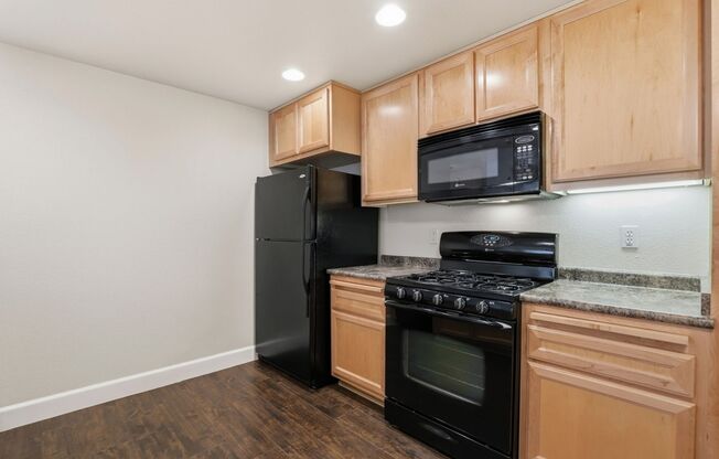 1 bed, 1 bath, 784 sqft, $2,000, Unit 1513