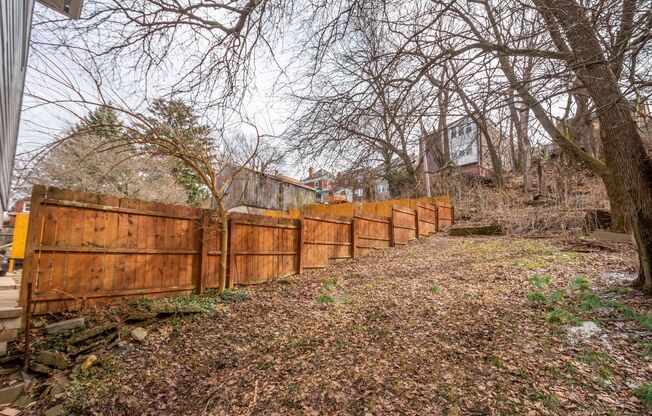Gorgeous 3 bedroom home in Brookline available September 1st!