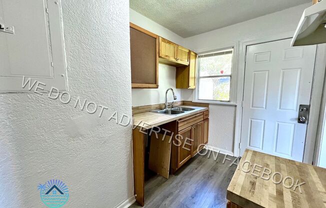 Lovely 3 bedroom / 1 bathroom home now available for rent!