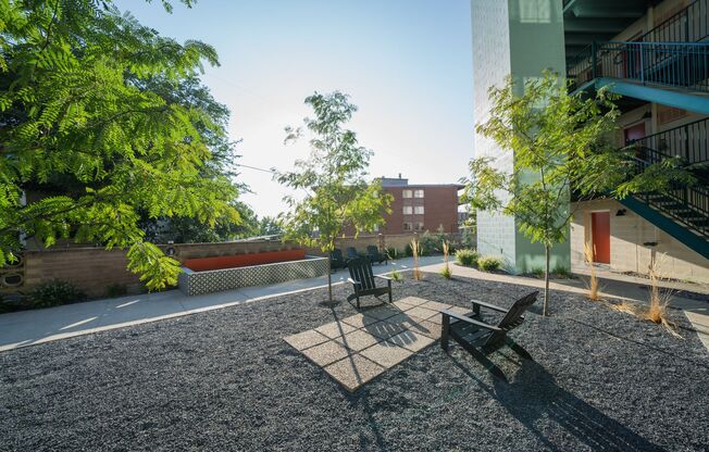 1 bed, 1 bath, 640 sqft, $1,350, Unit 203