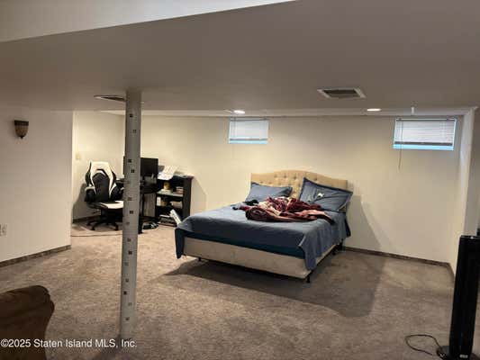 175 BARLOW AVE