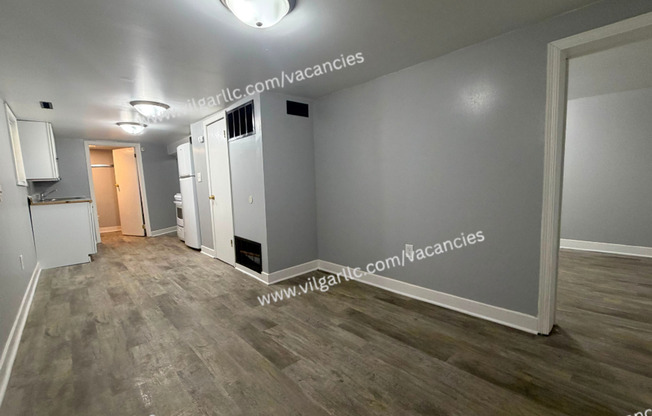 SELLING - 4828 Melville Ave