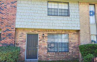 2700 16th St #21, Beaumont TX 77703