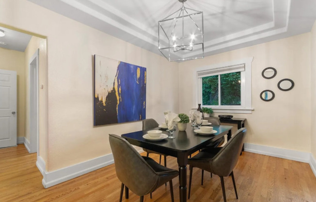Beautiful 2 Bed Home in Cherry Creek
