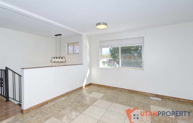 3896 W TUSCALOOSA WAY