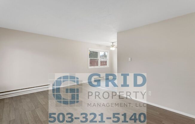 3 Bedroom Home - Large Corner Lot - SE Portland!