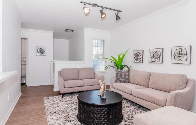 2 beds, 2 baths, 1,340 sqft, $1,435