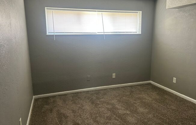 2 beds, 1 bath, 750 sqft, $1,020, Unit B01 1008 06