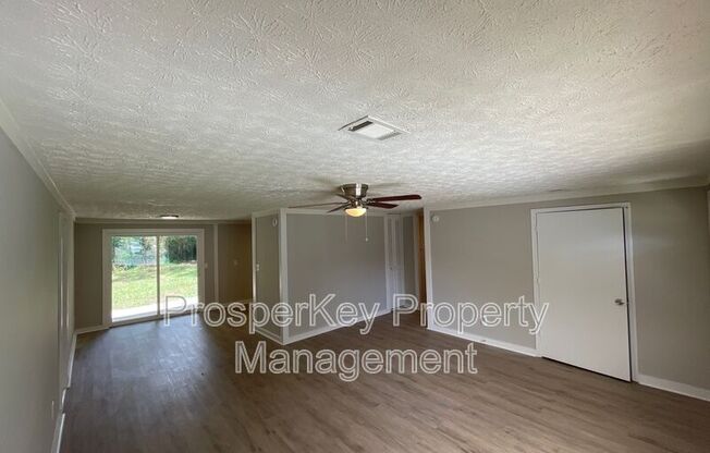 7613 SUWANNEE CT