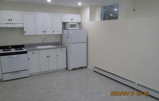 1 bed, 1 bath, 3,000 sqft, $1,550