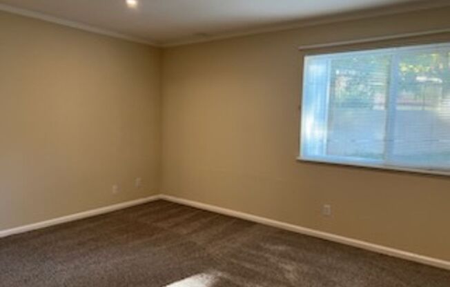 2 beds, 1 bath, $2,650, Unit # 13