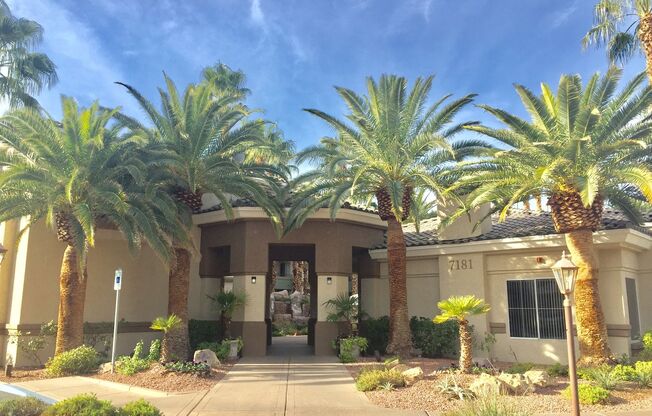 RESORT STYLE LIVING!