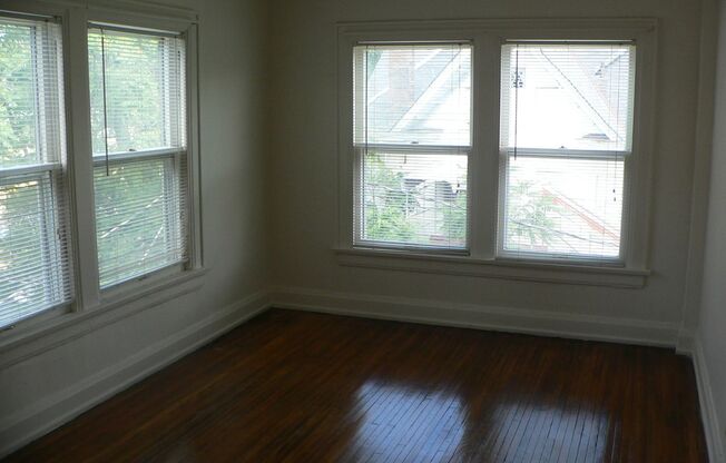 1 bed, 1 bath, 615 sqft, $1,015, Unit 1544-205