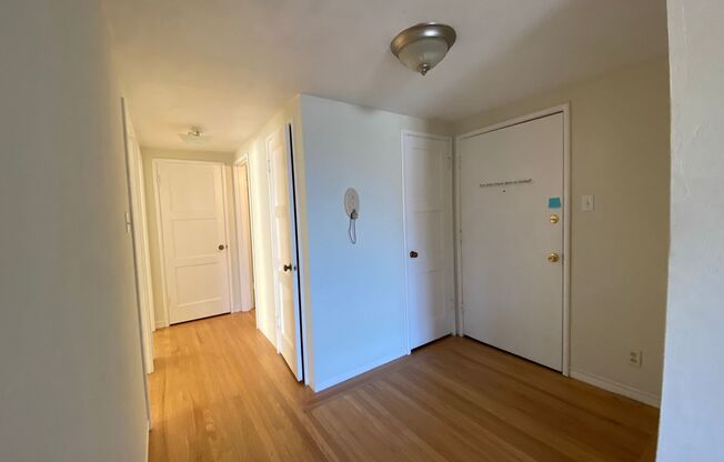 2 beds, 1 bath, 850 sqft, $3,550, Unit 304