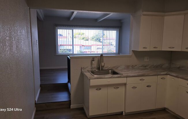 1 bed, 1 bath, $1,500, Unit 130s