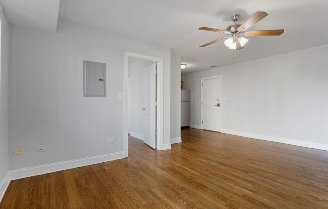 2 beds, 2 baths, 662 sqft, $2,150, Unit 306