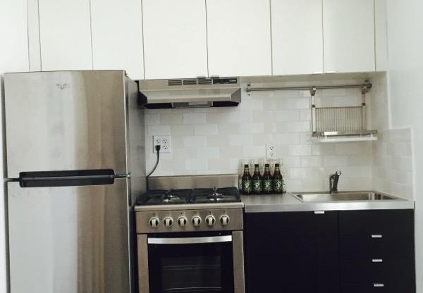 1 bed, 1 bath, $2,300, Unit 16