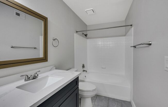2 beds, 2 baths, $1,600, Unit # 213