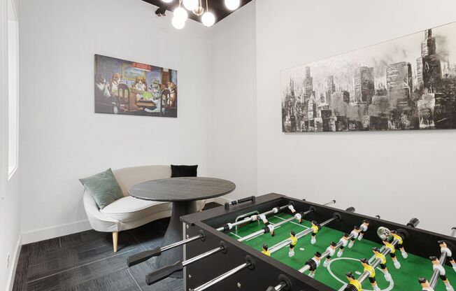 Studio, 1 bath, 250 sqft, $1,365, Unit 5B