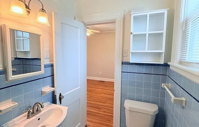 1 bed, 1 bath, 850 sqft, $1,700, Unit #2