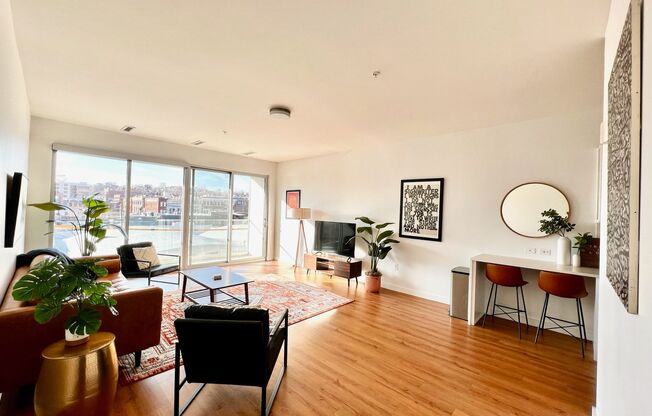 Luxury Living in Kansas City's Crossroads Arts District