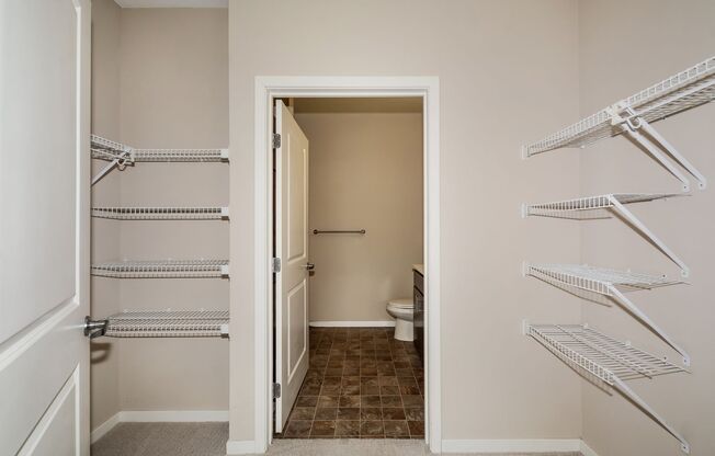 2 beds, 2 baths, 990 sqft, $2,500, Unit 219