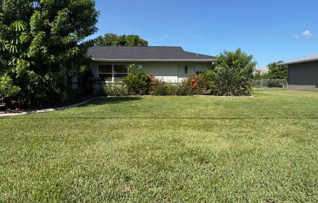 Charming 2-Bedroom Home in Prime Cape Coral Location - TWO WEEKS FREE!