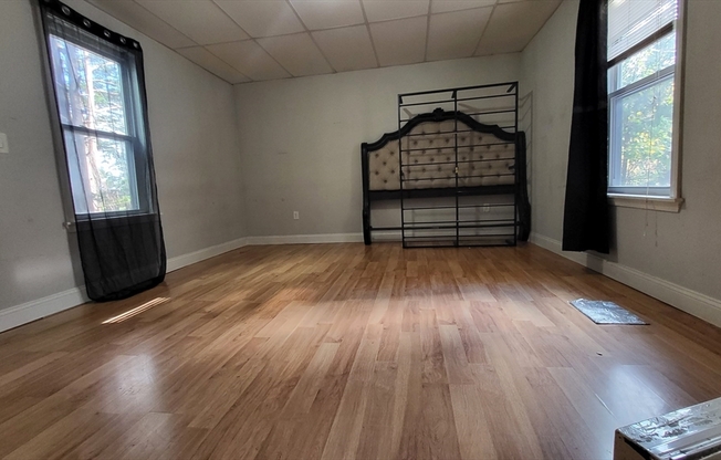 1 bed, 1 bath, $1,600, Unit 1