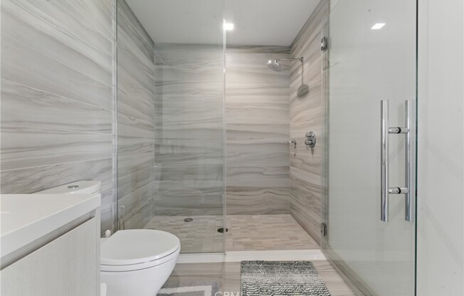 2 beds, 2 baths, 1,353 sqft, $5,500, Unit 1010