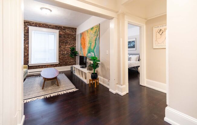 1 bed, 1 bath, 500 sqft, $1,650