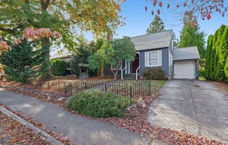 Charming 4 Bed/2Bath Home In N Portland