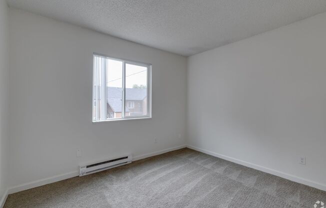 2 beds, 1 bath, 900 sqft, $1,350, Unit 71