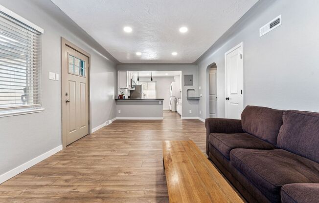 Updated Townhome in NE Park Hill!