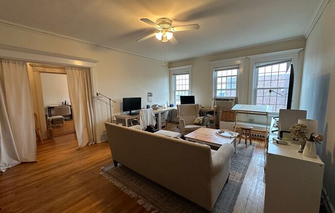 1 bed, 1 bath, 650 sqft, $2,395, Unit 404