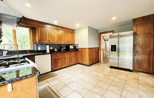 37 UNDERWOOD ST