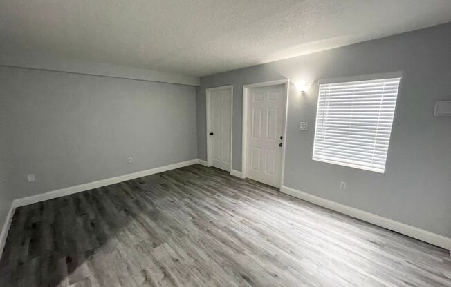 1 bed, 1 bath, 600 sqft, $1,350, Unit Unit 215