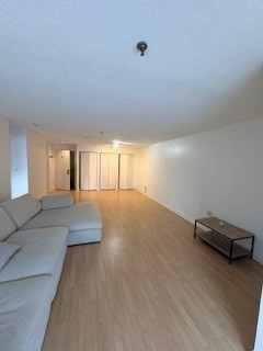 1 bed, 1 bath, 826 sqft, $2,800, Unit 1117