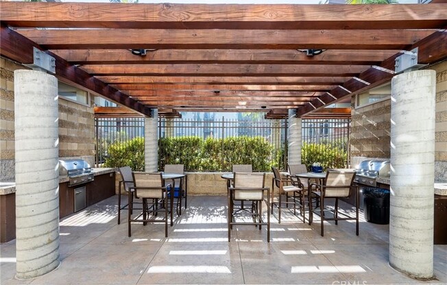 2 beds, 2 baths, 1,042 sqft, $3,290, Unit 148