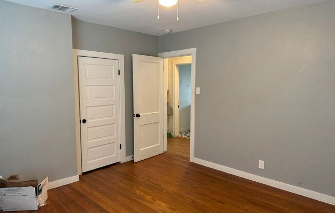 2 beds, 1 bath, $1,450