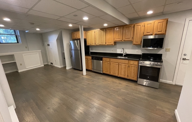 77 Park Dr