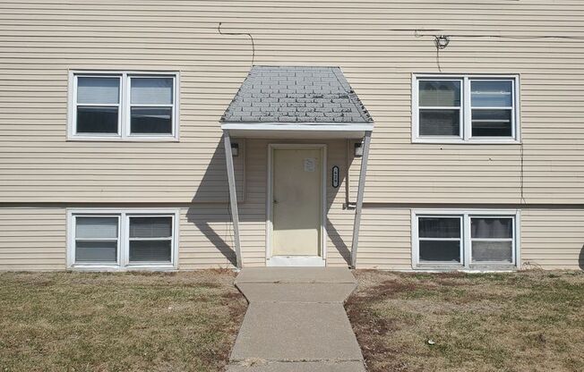 628 W 63rd