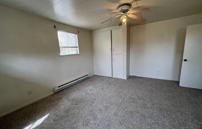 Studio, 1 bath, $450, Unit Unit 3