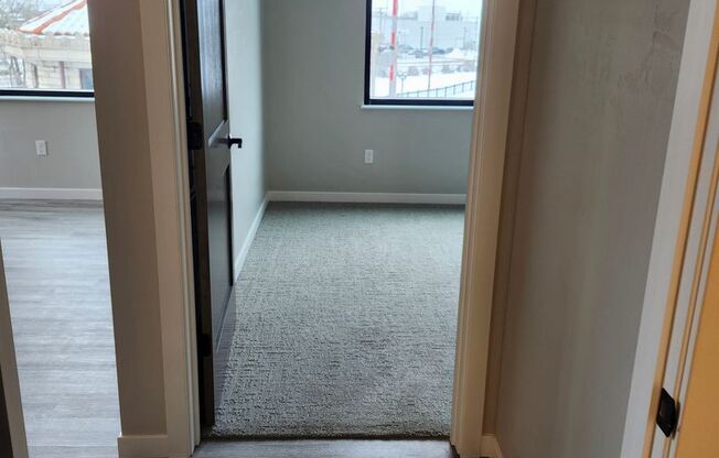 2 beds, 1 bath, 966 sqft, $1,500, Unit 201