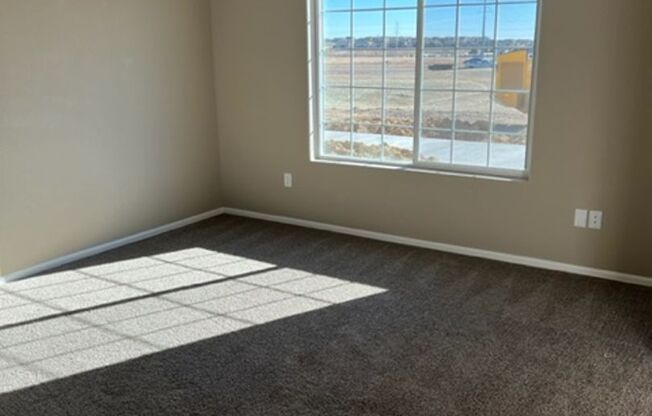 PRACTICALLY NEW 3 Bedroom Townhome
