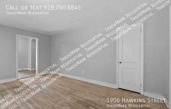 1906 HAWKINS ST