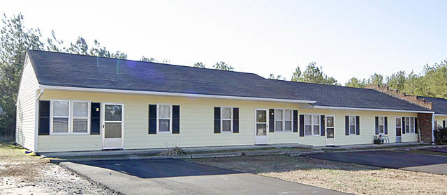 Countrycrest Apartments